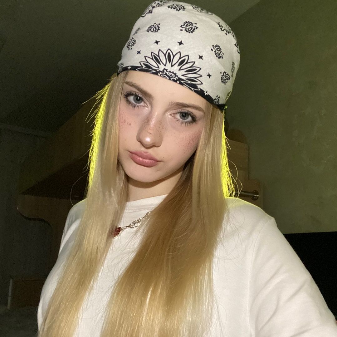 Аватар @w0xlzw_